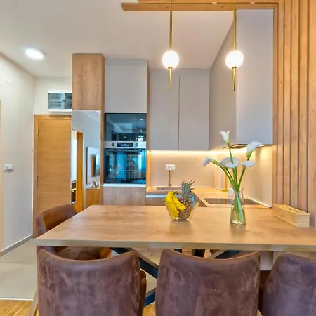 Luksuzni Kutak - Prestige Forest Apartament *