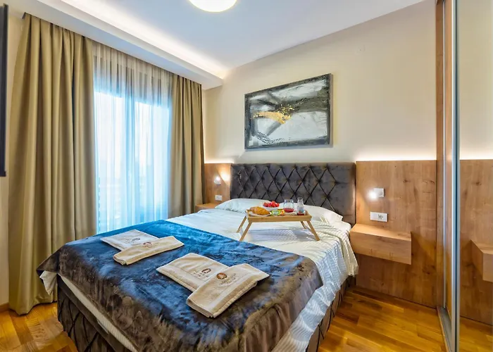 Luksuzni Kutak - Prestige Forest ズラティボール